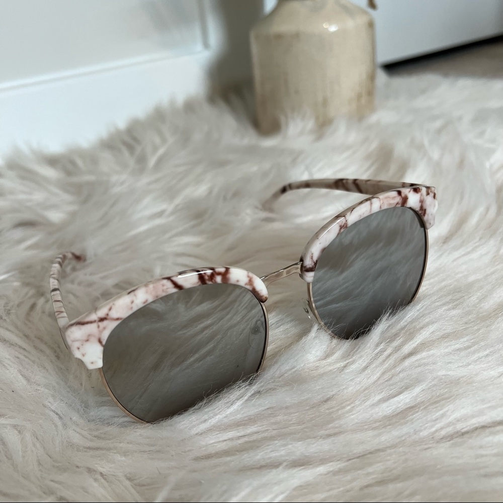Oversized Marble Sunglasses